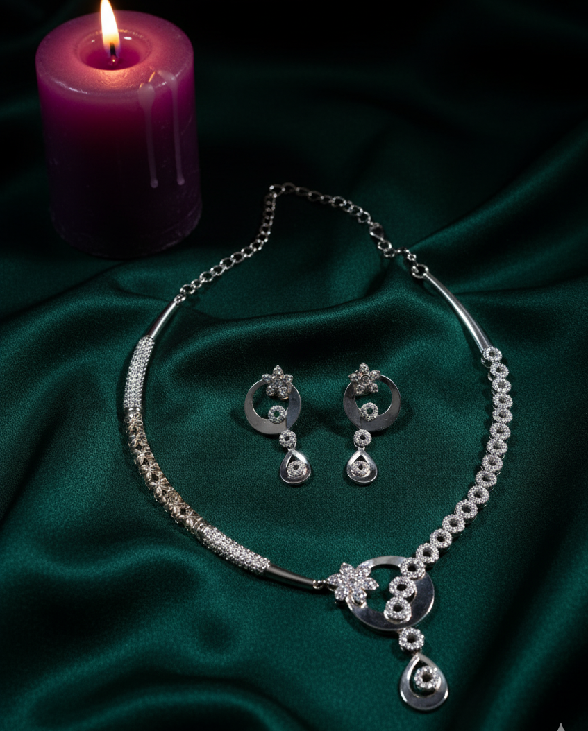 silver dimond neckless 